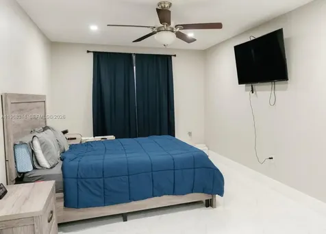 9417 SW 76th Street Miami FL 33173