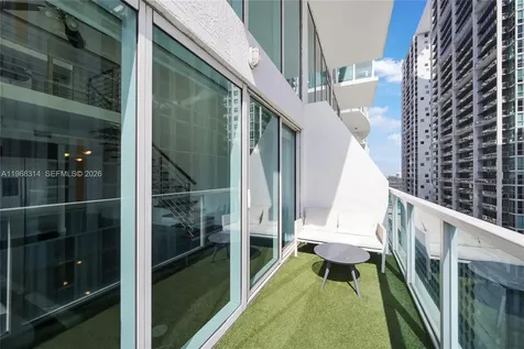 41 SE 5th Street Miami FL 33131