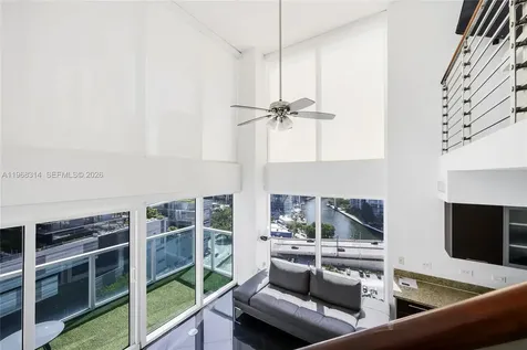 41 SE 5th Street Miami FL 33131