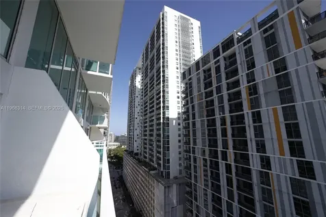 41 SE 5th Street Miami FL 33131