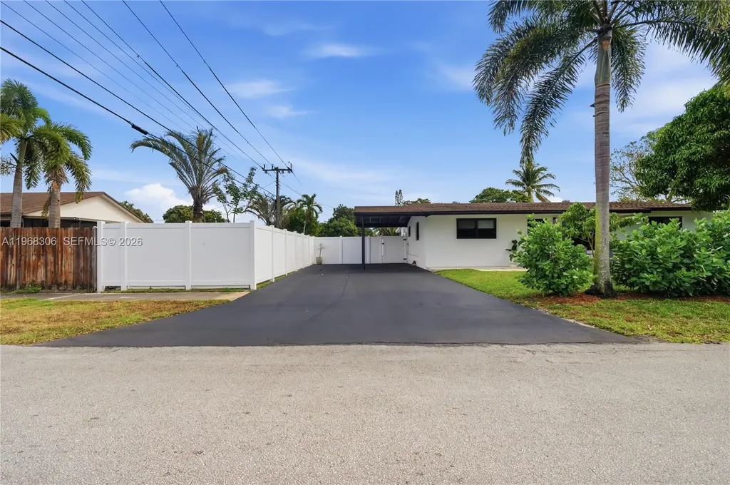 7491 Raleigh Street Hollywood FL 33024