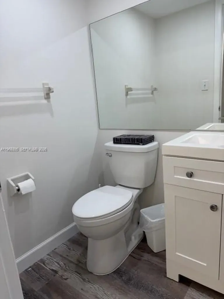 9370 SW 8th Street Boca Raton FL 33428