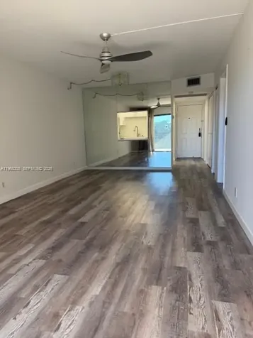 9370 SW 8th Street Boca Raton FL 33428