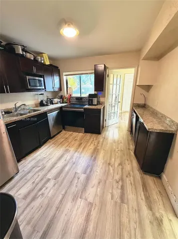 36 Miami Gardens Road West Park FL 33023
