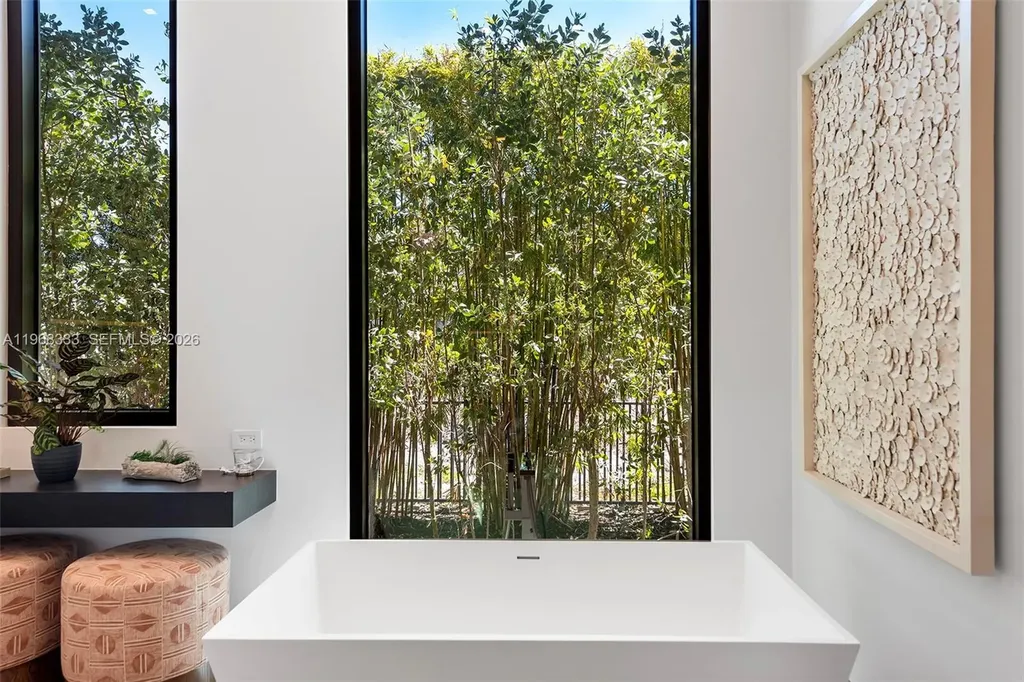 22 Isla Bahia Drive Fort Lauderdale FL 33316