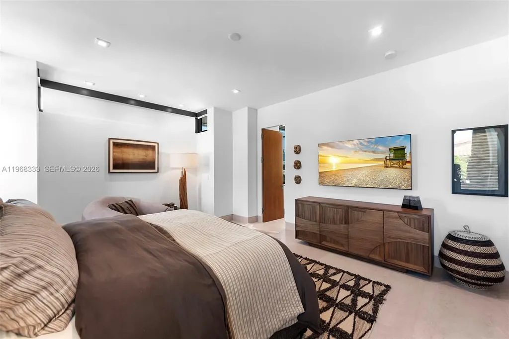 22 Isla Bahia Drive Fort Lauderdale FL 33316