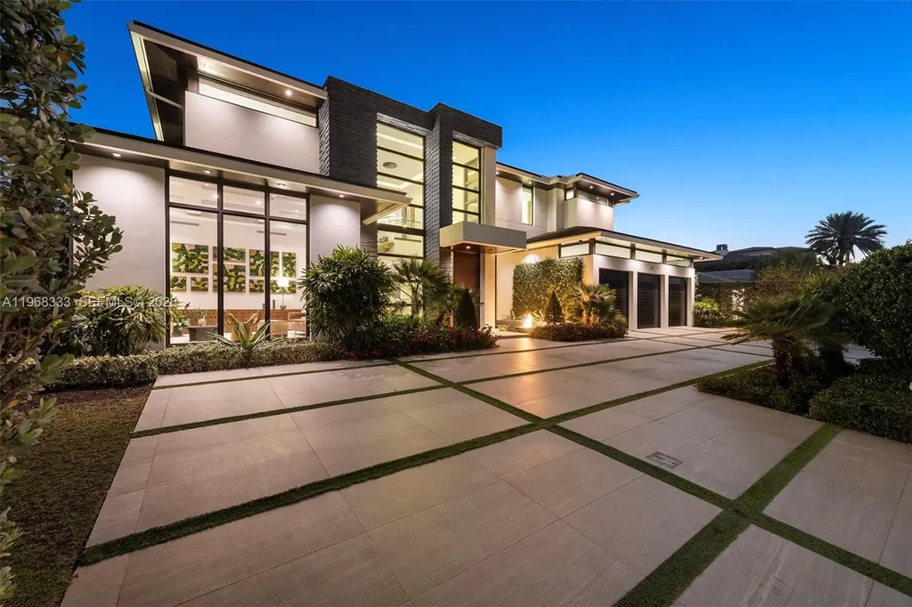 22 Isla Bahia Drive Fort Lauderdale FL 33316