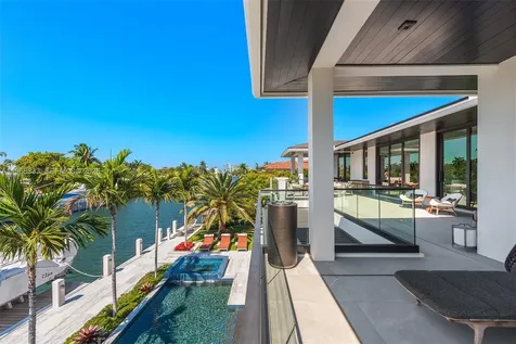 22 Isla Bahia Drive Fort Lauderdale FL 33316