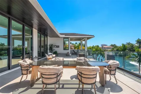 22 Isla Bahia Drive Fort Lauderdale FL 33316