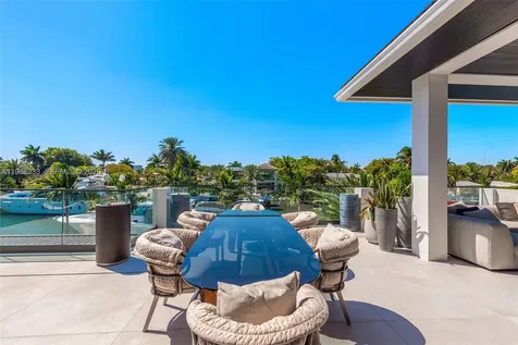 22 Isla Bahia Drive Fort Lauderdale FL 33316