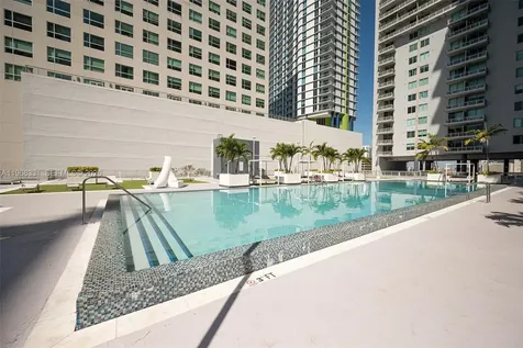 690 SW 1st Court Miami FL 33130