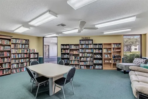 112 Royal Park Drive Oakland Park FL 33309