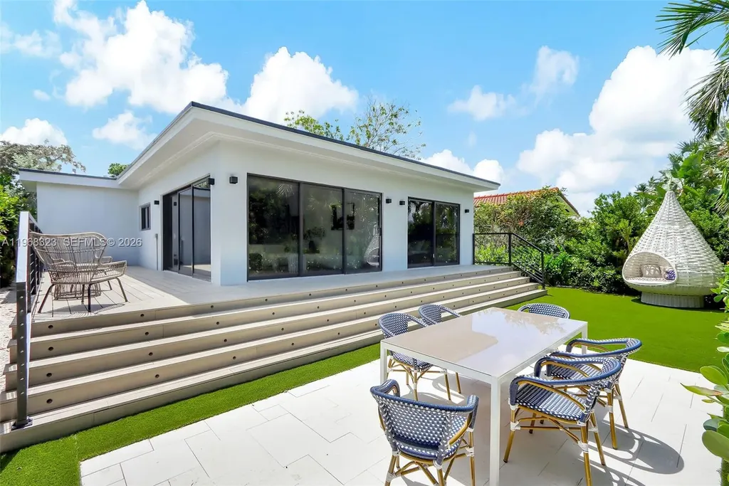 9048 Dickens Avenue Surfside FL 33154