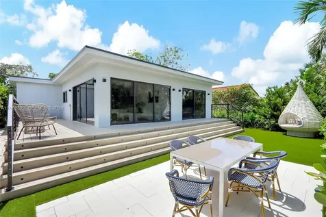 9048 Dickens Avenue Surfside FL 33154