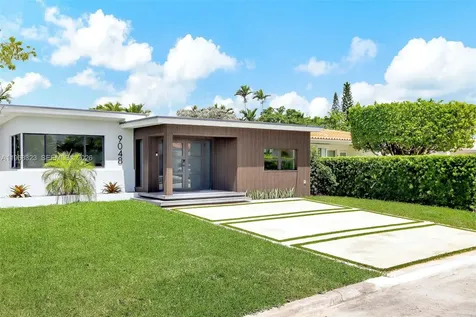 9048 Dickens Avenue Surfside FL 33154