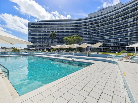 900 Bay Drive Miami Beach FL 33141