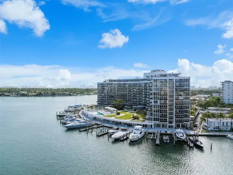 900 Bay Drive Miami Beach FL 33141
