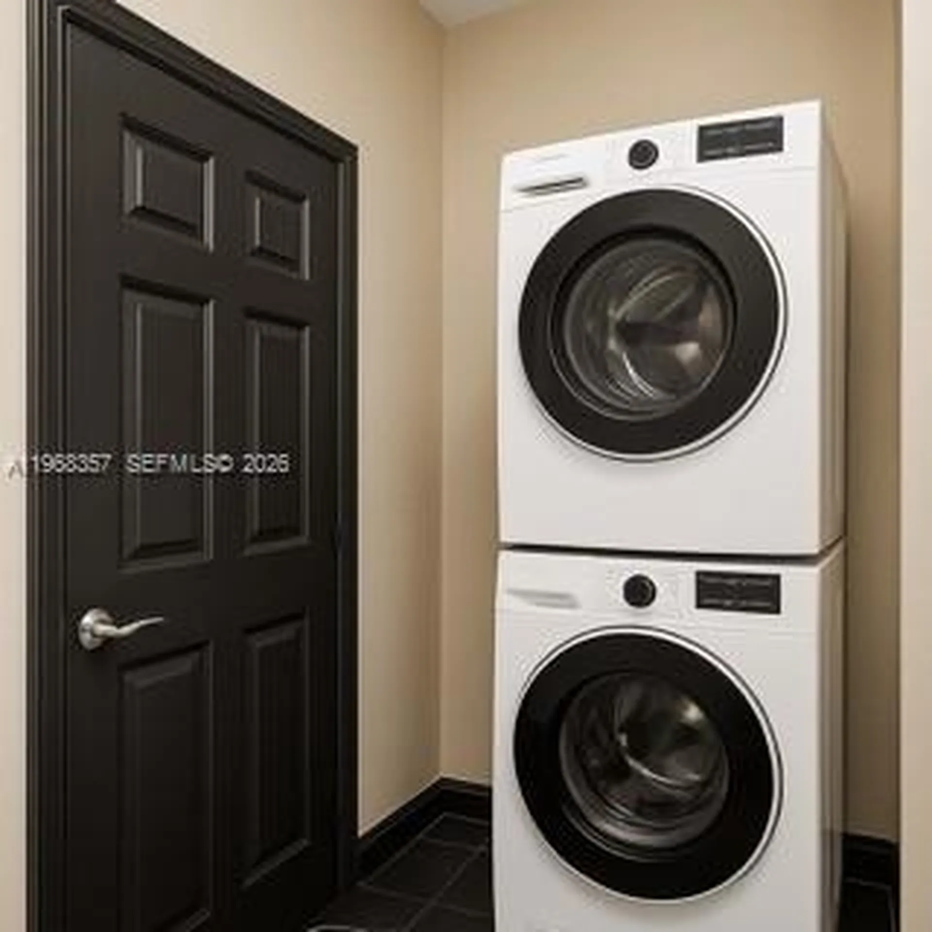 726 NE 17th Way Fort Lauderdale FL 33304