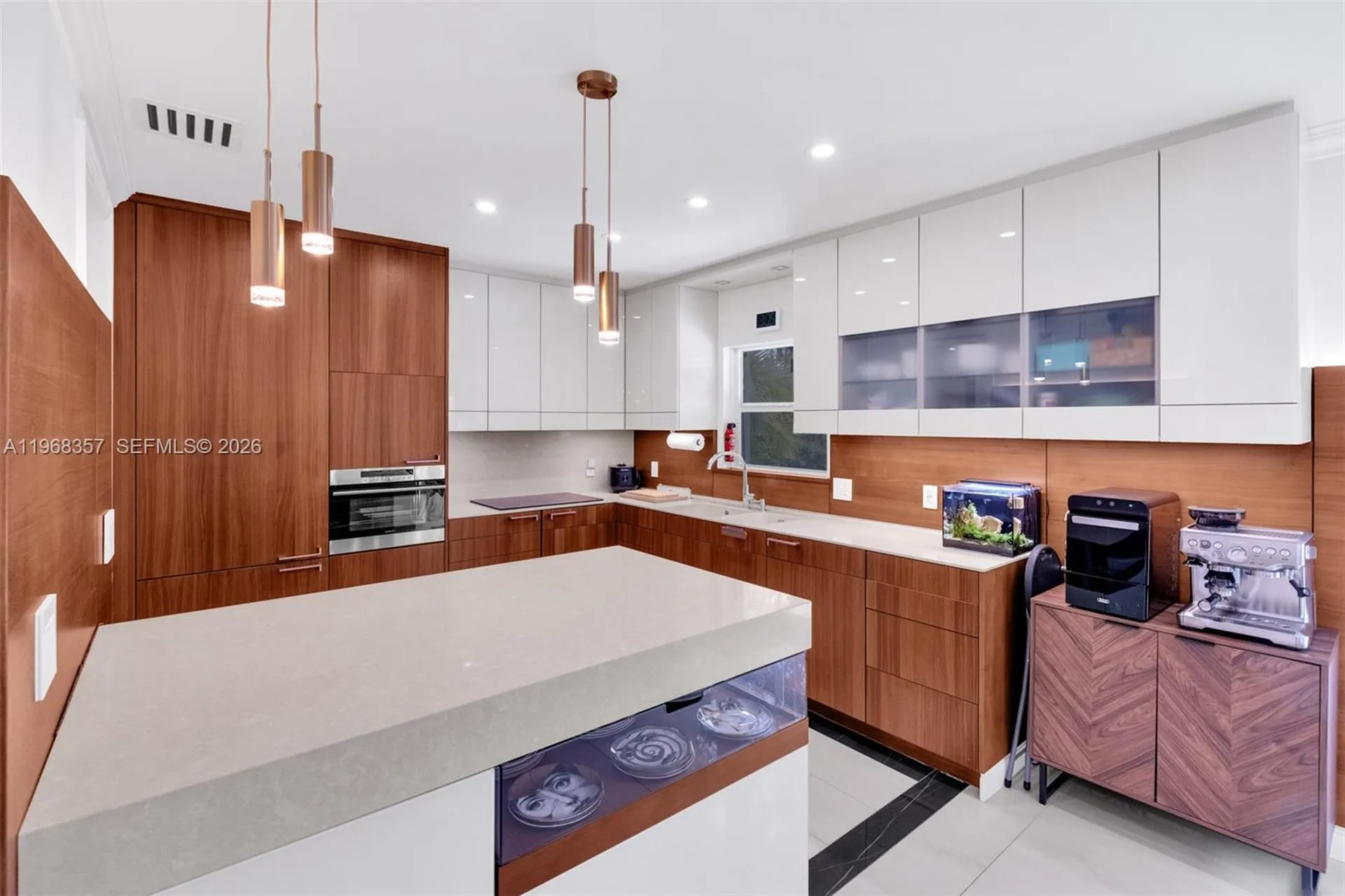 726 NE 17th Way Fort Lauderdale FL 33304