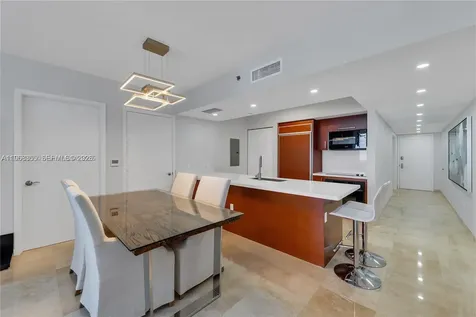 1830 S Ocean Drive (the Best) Hallandale Beach FL 33009