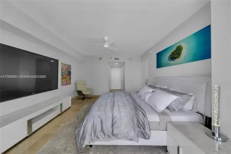 1830 S Ocean Drive (the Best) Hallandale Beach FL 33009