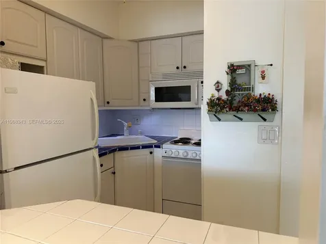 801 Atlantic Shores Boulevard Hallandale Beach FL 33009