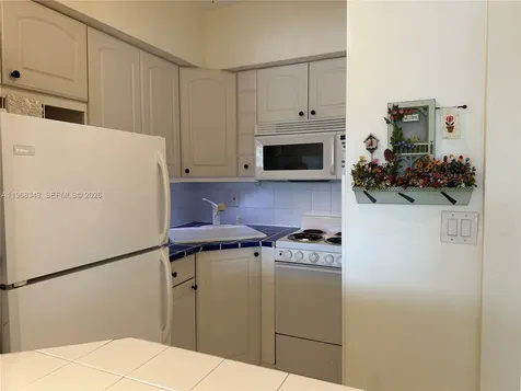 801 Atlantic Shores Boulevard Hallandale Beach FL 33009
