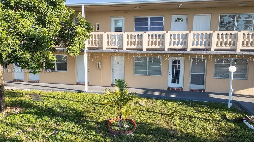 20311 NE 2nd Avenue Miami FL 33179
