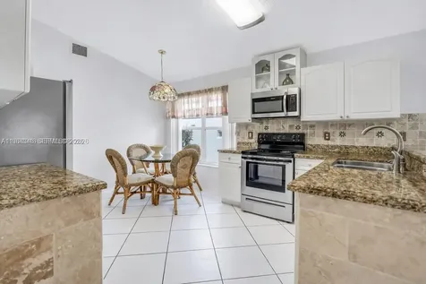 1391 SW 181st Avenue Pembroke Pines FL 33029