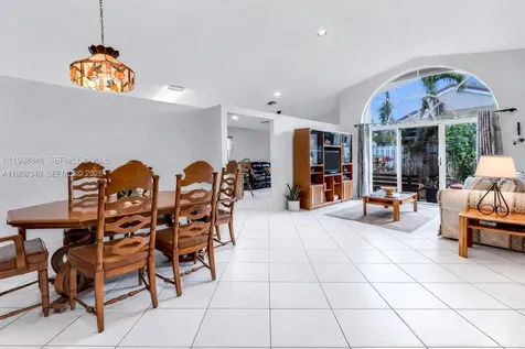 1391 SW 181st Avenue Pembroke Pines FL 33029
