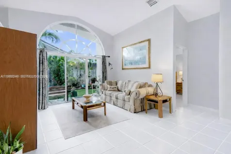 1391 SW 181st Avenue Pembroke Pines FL 33029