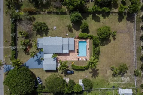 25900 SW 182nd Avenue Homestead FL 33031
