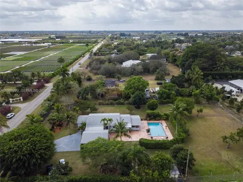 25900 SW 182nd Avenue Homestead FL 33031