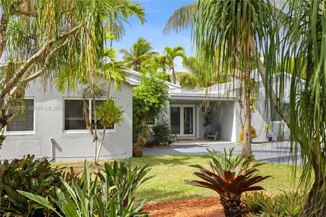 25900 SW 182nd Avenue Homestead FL 33031