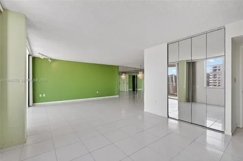 2801 NE 183rd Street Aventura FL 33160