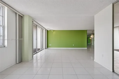 2801 NE 183rd Street Aventura FL 33160