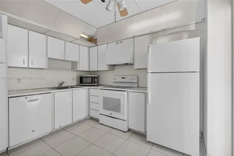 2801 NE 183rd Street Aventura FL 33160