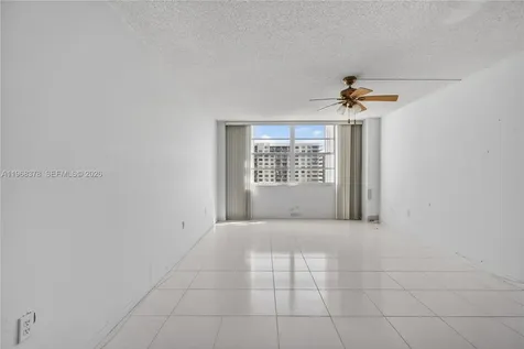 2801 NE 183rd Street Aventura FL 33160