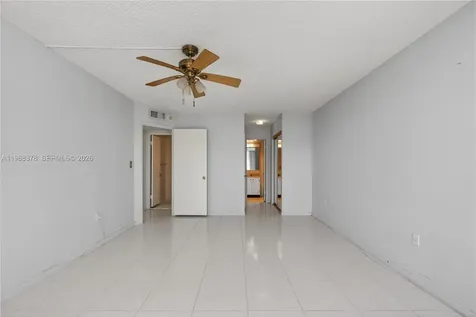 2801 NE 183rd Street Aventura FL 33160