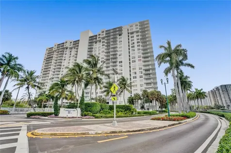 2801 NE 183rd Street Aventura FL 33160