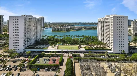 2801 NE 183rd Street Aventura FL 33160