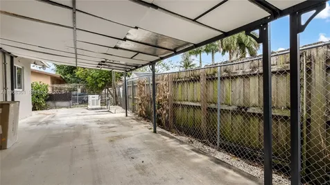 5940 NW 19th Court Lauderhill FL 33313