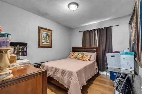 3505 NW 83rd Terrace Miami FL 33147