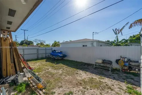 3505 NW 83rd Terrace Miami FL 33147