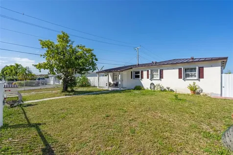 3505 NW 83rd Terrace Miami FL 33147