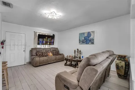 3505 NW 83rd Terrace Miami FL 33147