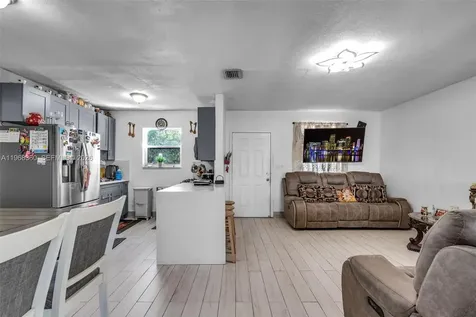 3505 NW 83rd Terrace Miami FL 33147