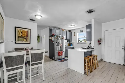 3505 NW 83rd Terrace Miami FL 33147