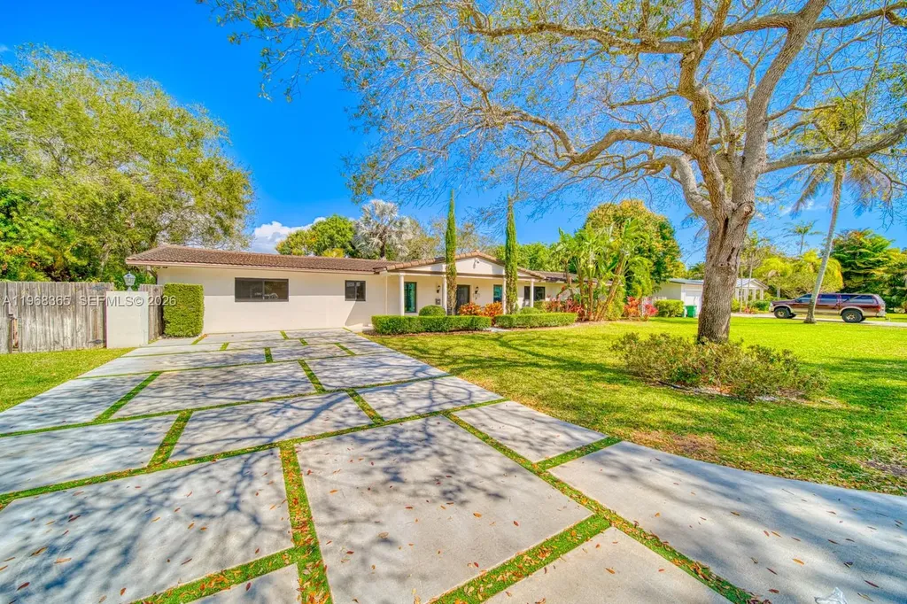 8245 SW 149th Drive Palmetto Bay FL 33158