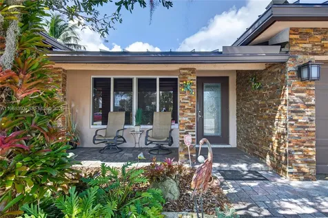 291 SE 5th Terrace Pompano Beach FL 33060